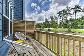 Sleek Durham Townhome Near Dtwn w/ Balcony!