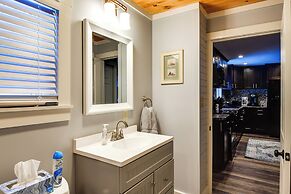 Secluded Home w/ Fire Pit, 8 Mi to Cannon Mountain