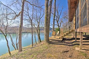 Updated Cabin on White River by Boat Landing!