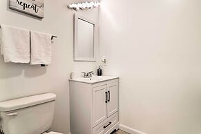 Fire Pit + Hot Tub: Peaceful Poconos Farms Getaway