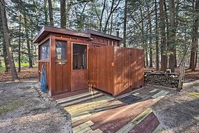 Spacious Family Escape: Walk to Lake Michigan!