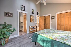 Spacious Family Escape: Walk to Lake Michigan!