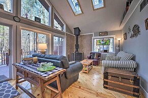 Spacious Family Escape: Walk to Lake Michigan!