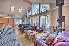 Spacious Family Escape: Walk to Lake Michigan!