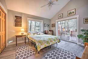 Spacious Family Escape: Walk to Lake Michigan!