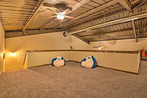 Secluded Home w/ Gas Grill, 3 Mi to Boating!