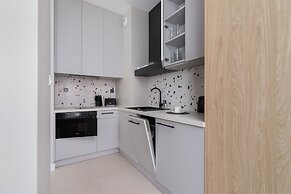 Casa Feliz Zabłocie Studio by Renters