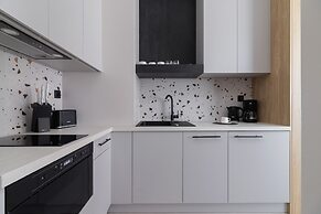 Casa Feliz Zabłocie Studio by Renters