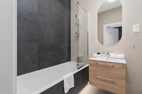 Casa Feliz Zabłocie Studio by Renters