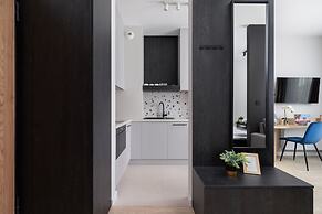 Casa Feliz Zabłocie Studio by Renters