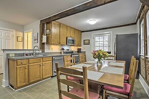 Warm + Peaceful Home w/ Fire Pit on Haw River