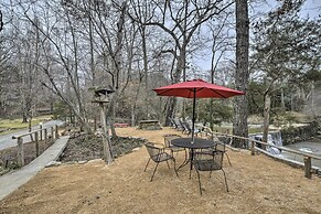 Warm + Peaceful Home w/ Fire Pit on Haw River