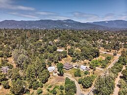 Historic Mariposa Stagecoach Stop w/ Gas Fire Pit!