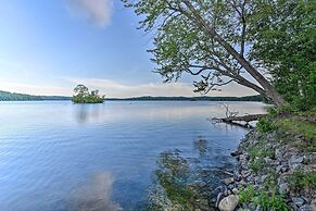 Life on the Lake With Private Dock & Fire Pit!