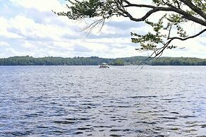 Life on the Lake With Private Dock & Fire Pit!