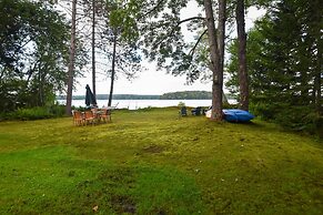 Life on the Lake With Private Dock & Fire Pit!