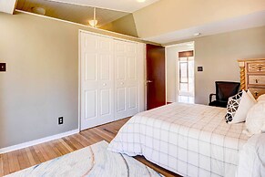 Stylish + Serene West Friendship Hidden Gem!