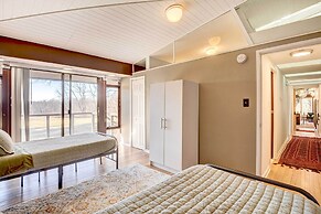 Stylish + Serene West Friendship Hidden Gem!