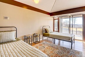 Stylish + Serene West Friendship Hidden Gem!