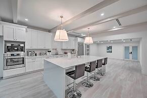 Lakefront House: Hot Tub & Golf Course Views!