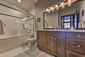 Slopeside Solitude Condo - Walk to Ski Lifts!