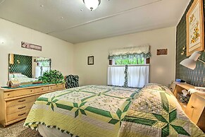 Unique Creekside Escape - Enjoy On-site Goats!