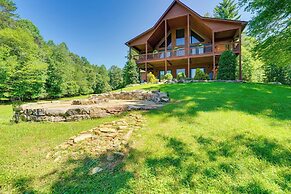 Beautiful Smoky Mountain Chalet With Game Room!