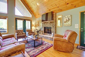 Beautiful Smoky Mountain Chalet With Game Room!