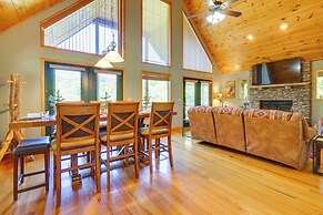 Beautiful Smoky Mountain Chalet With Game Room!