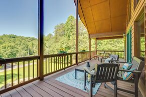 Beautiful Smoky Mountain Chalet With Game Room!