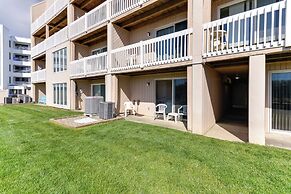 Brigantine Condo w/ Beach Access & Pool Views