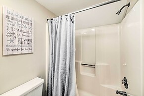 Brigantine Condo w/ Beach Access & Pool Views