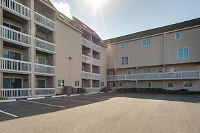 Brigantine Condo w/ Beach Access & Pool Views