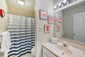 Brigantine Condo w/ Beach Access & Pool Views