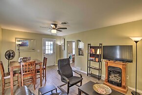 Royal Oak Hideaway: 15 Mi to Downtown Detroit!