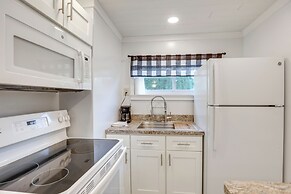 'little Piece of Heaven' Rental Near Dtwn Corning!