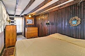 Beachfront Connecticut Retreat w/ Views!