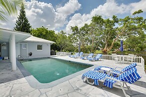 Airy Canal-front Oasis in Cape Coral w/ Pool!