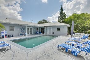 Airy Canal-front Oasis in Cape Coral w/ Pool!