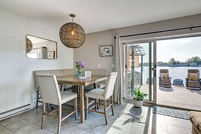 Michigan Island Lake House: Sunrise & Sunset Views