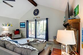 Hot Tub & Deck: Margaritaville Resort Retreat!