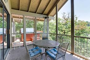 Hot Tub & Deck: Margaritaville Resort Retreat!