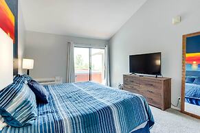 Hot Tub & Deck: Margaritaville Resort Retreat!