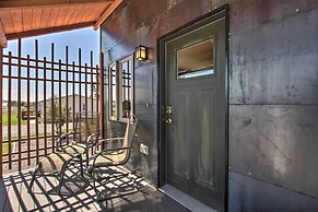 Pet-friendly Choteau Townhouse With Gas Grill!