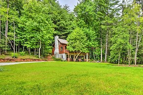 Chauga River Cabin: Pets Welcome!