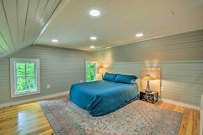 Chauga River Cabin: Pets Welcome!