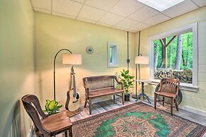 Chauga River Cabin: Pets Welcome!