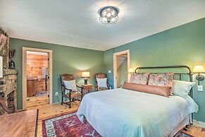 Chauga River Cabin: Pets Welcome!