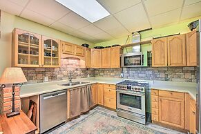 Chauga River Cabin: Pets Welcome!