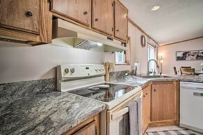 Charming Grants Pass Home w/ Large Backyard!